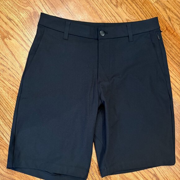 Lululemon  Commission Classic-Fit Short 9" Warpstreme Color Black  Size 30 - Picture 1 of 7